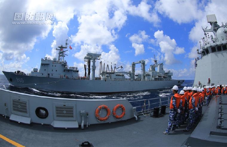 A training formation of China\'s East China Sea Fleet conducts combat training in the West Pacific in mid-August. Included in the formation is missile destroyer Jingzhou, of which images were just released for the first time. (Photo/www.mod.gov.cn)