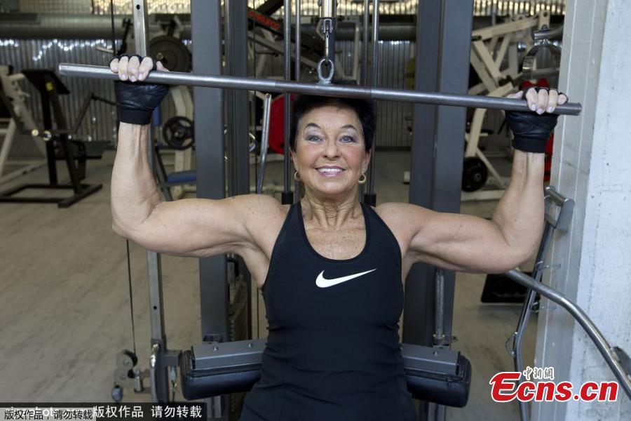 80-year-old fitness fanatic grandmother in Sweden(1/4)