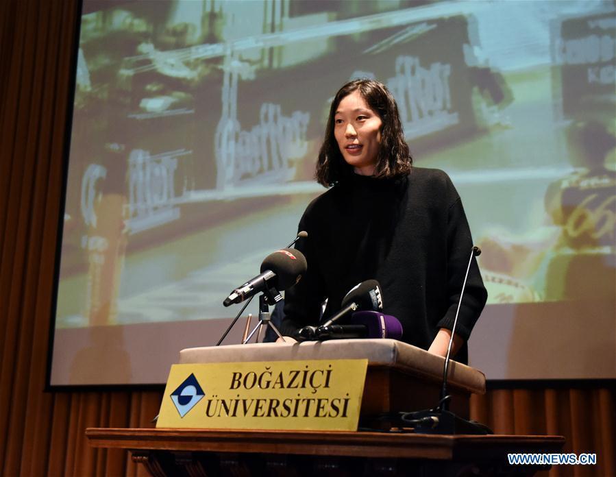Zhu Ting addresses the awarding ceremony at Bosphorus University in Istanbul, Turkey, Dec. 18, 2017. Chinese volleyball star and Turkey\'s Vakifbank player Zhu Ting was awarded the Best Volleyball Player of 2017 Bosphorus University Sports Awards here on Monday. (Xinhua/He Canling)