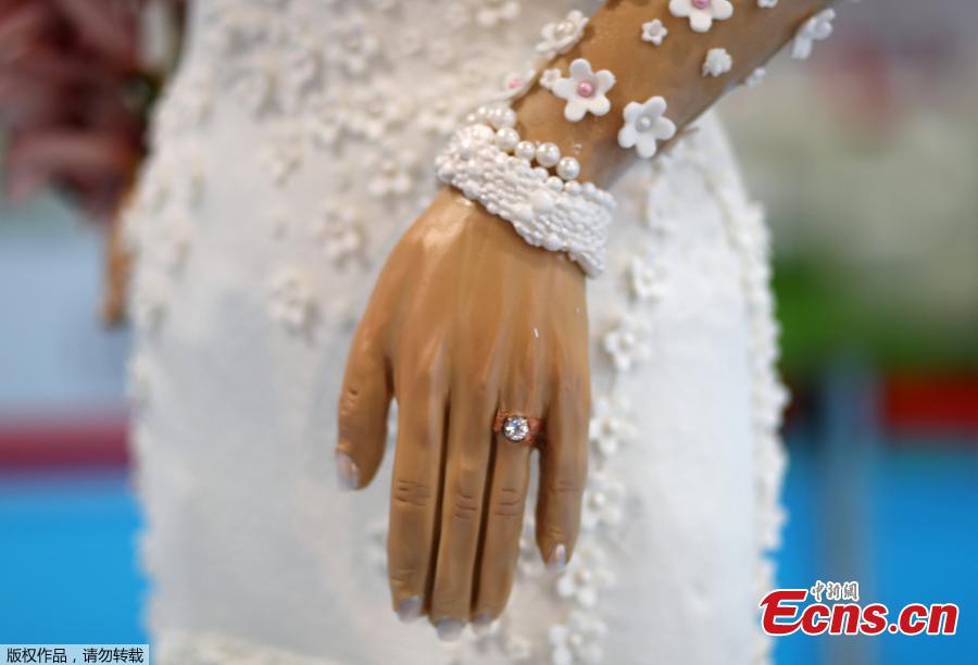 Image result for dubai business exhibition 2018 - cake