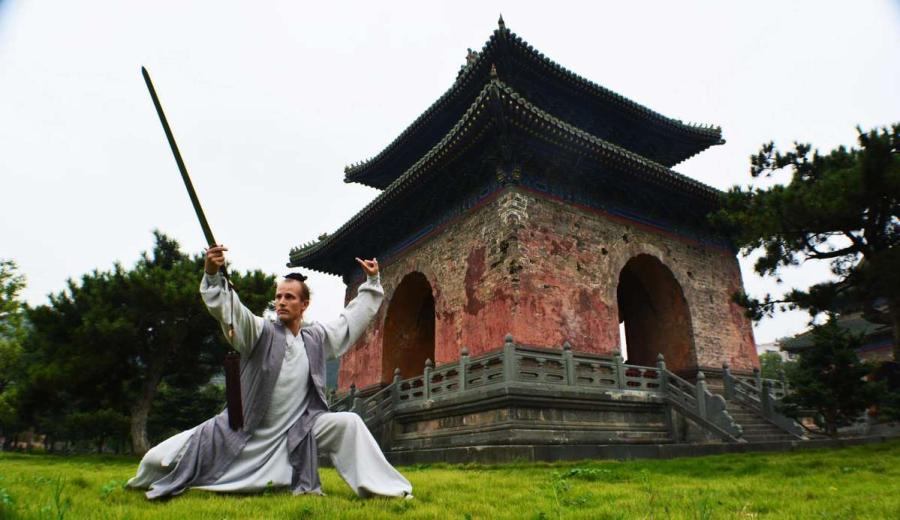 Foreign martial art expert spreads kung fu to the world(7/9) Headlines, features, photo and