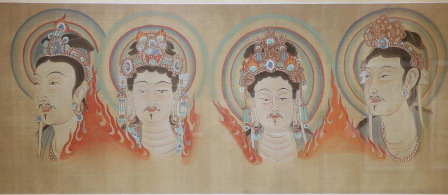 When Zhang left the Chinese mainland in 1949, he brought many of the reproductions with him. As he traveled around the world, moving from one city to another before his death in 1983, these works found their way into the hands of private collectors and many public museums.
The remainder kept by his family later entered the collection of Sichuan Museum in Chengdu. A selection of these reproductions are currently on display at a major exhibition about Zhang\'s art at the National Museum of China.
This will be the first chance for Beijing audiences to gain a comprehensive overview of Zhang\'s reproduction oeuvre, which cover almost every subject seen in Dunhuang\'s murals. And through his eyes, it\'s easy to become immersed in the enduring charm of Dunhuang\'s cultural legacy.
Also on show in Beijing are many of Zhang\'s landscapes and figure paintings, and his collections of paintings ranging from works by ancient painters to contemporary artists.
Zhang had originally planned to stay in Dunhuang for three months. He came up with the idea in the 1930s when he heard friends in Chengdu talk about the murals at the Dunhuang grottoes.