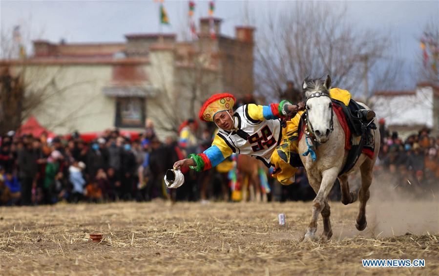 Highlights of equestrian event in Lhasa, Tibet(1/10)