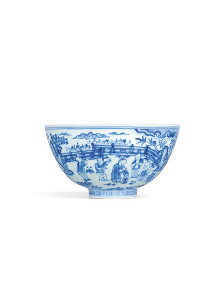 A rare blue and white \'Boys\' bowl. (Photo provided to China Daily)

The bowl was first fired plain at the imperial factories in Jingdezhen, hailed as the \