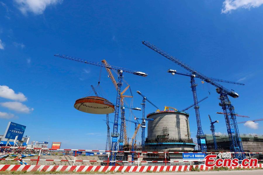 Photo taken on May 23, 2018 shows the installation site of a hemispherical dome at the No. 3 unit of Fangchenggang nuclear power station in south China\'s Guangxi Zhuang Autonomous Region. The dome has been installed on a reactor at China\'s nuclear power project in Fangchenggang using Hualong One technology, a domestically-developed third generation reactor design.  (Photo: China News Service/Huang Huifang)