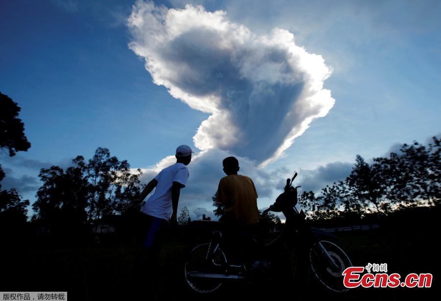 Mount Merapi volcano erupts in Magelang, Central Java, Indonesia June 1, 2018. The volcano spewed ash reaching up to 6,000 meters. Officials have advised people to stay outside a 3-kilometer radius of Merapi’s peak. (Photo/Agencies)