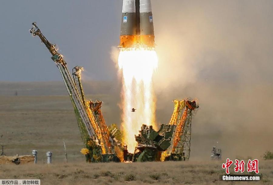 The Soyuz MS-09 spacecraft carrying the crew formed of astronauts Serena Aunon-Chancellor of the U.S, Alexander Gerst of Germany and cosmonaut Sergey Prokopyev of Russia blasts off to the International Space Station (ISS) from the launchpad at the Baikonur Cosmodrome, Kazakhstan, June 6, 2018. (Photo/Agencies)