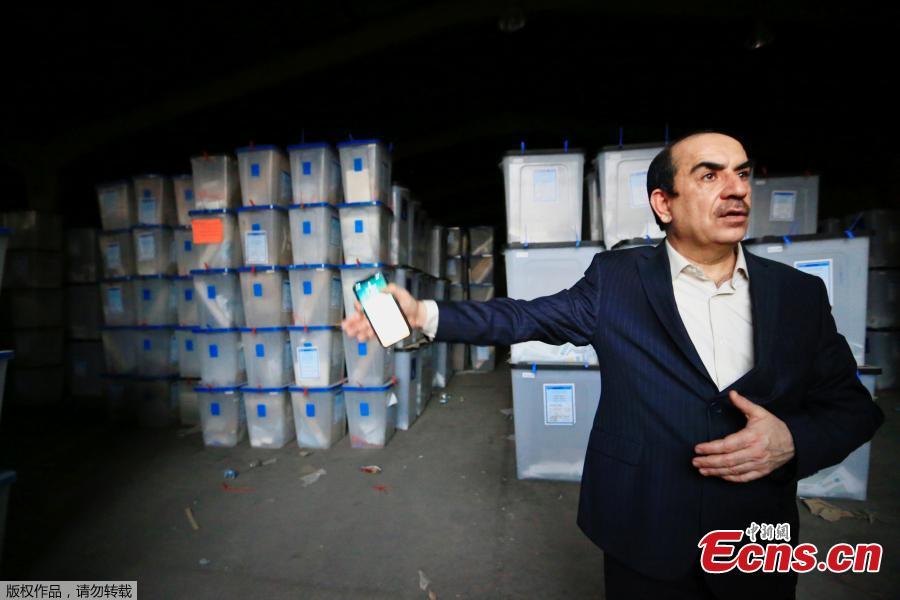 Riyadh al-Badran, the head of Iraq\'s Independent Higher Election Commission, is seen after a fire at a storage site in Baghdad, housing the boxes from Iraq\'s May parliamentary election, Iraq June 10, 2018. (Photo/Agencies)