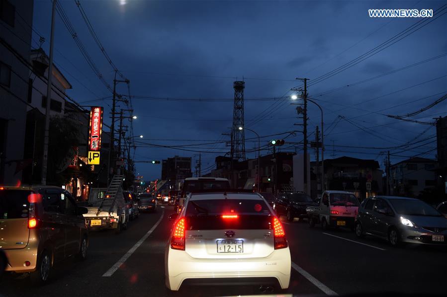<?php echo strip_tags(addslashes(A traffic jam is seen in Takatsuki, Osaka, Japan, on June 18, 2018. At least three people have been confirmed dead and more than 90 others injured as a result of a 6.1 magnitude earthquake striking Osaka prefecture in western Japan on Monday morning. (Xinhua/Ma Ping))) ?>