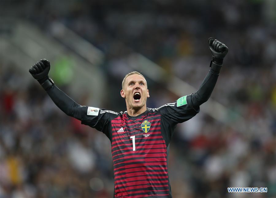 Sweden\'s goalkeeper Robin Olsen celebrates scoring of Ola Toivonen during the 2018 FIFA World Cup Group F match between Germany and Sweden in Sochi, Russia, June 23, 2018. (Xinhua/Lu Jinbo)