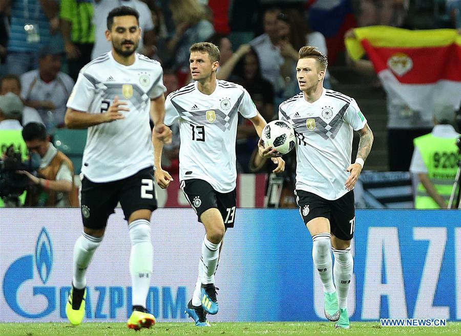 Marco Reus (R) of Germany celebrates scoring during the 2018 FIFA World Cup Group F match between Germany and Sweden in Sochi, Russia, June 23, 2018. (Xinhua/Fei Maohua)