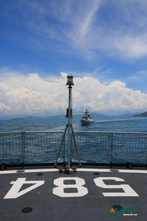 <?php echo strip_tags(addslashes(A frigate division of the South China Sea Fleet of the PLA Navy, including the Meizhou, Luoyang, and Mianyang ships, undertakes a live-fire drill in the South China Sea from July 5 to 7 to enhance combat capabilities. (Photo/81.cn))) ?>
