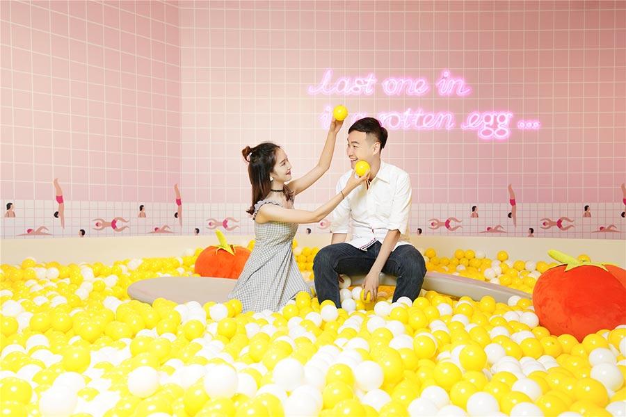 The caviar swimming pool.(Photo provided to chinadaily.com.cn)