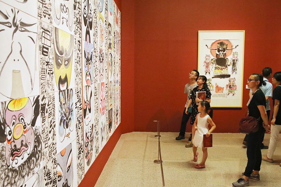 <?php echo strip_tags(addslashes(Ma Shulin's solo exhibition is ongoing at the National Art Museum of China in Beijing. (Photo/China Daily))) ?>