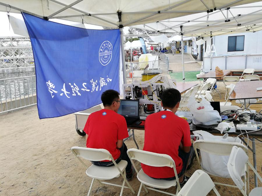 A Harbin Engineering University team wins the 21st RoboSub Competition in San Diego, California, the U.S., on Aug. 6, 2018. (Photo provided to chinadaily.com.cn)