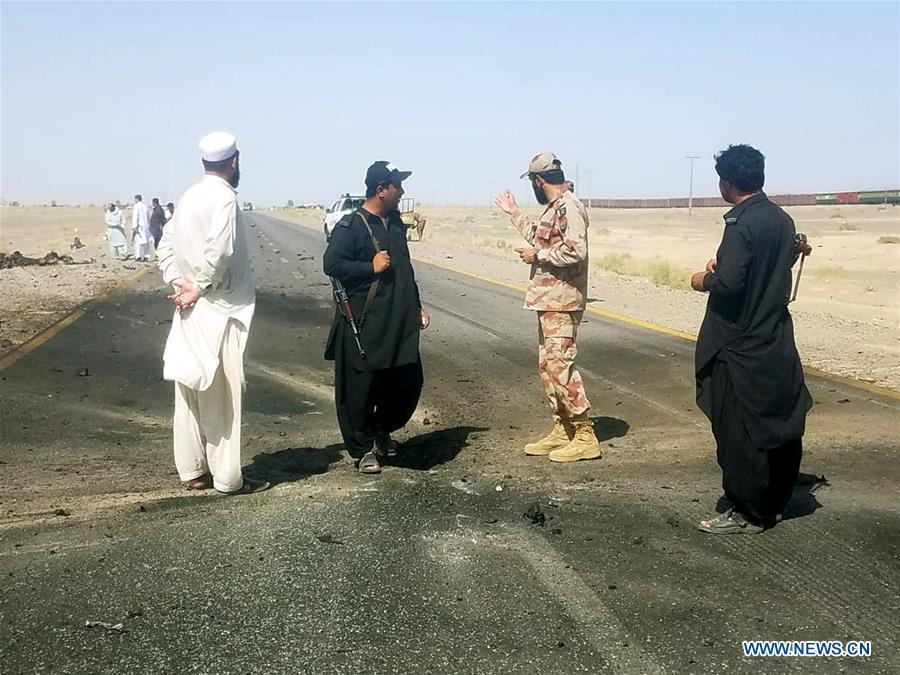<?php echo strip_tags(addslashes(Security personnel inspect the site of a suicide blast in Pakistan's southwestern Balochistan province on Aug. 11, 2018. A suicide attack injured six people including three Chinese workers here on Saturday, the Chinese Embassy to Pakistan said. (Xinhua/Stringer))) ?>