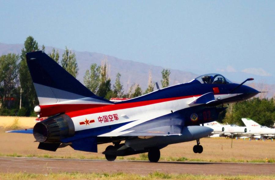 A J-10 fighter jet of the Chinese People\'s Liberation Army Air Force\'s August 1st aerobatics team prepares to take off at an airport in Northwest China\'s Xinjiang Uygur autonomous region on Aug. 16, 2018. (Photo provided to chinadaily.com.cn)