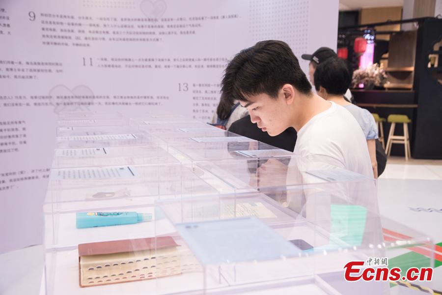 An exhibition devoted to the wreckage of lost love is held in Art Mall in Fuzhou City, East China’s Fujian Province, Aug. 16, 2018. The exhibition collected the detritus of relations that had turned sour - unwanted love letters, photos, and gifts as well as the stories of brokenhearted people. The curator of the exhibition, named ‘Healing’, said the show aimed at encouraging people to reconcile with their pasts. (Photo: China News Service/Li Nanxuan)