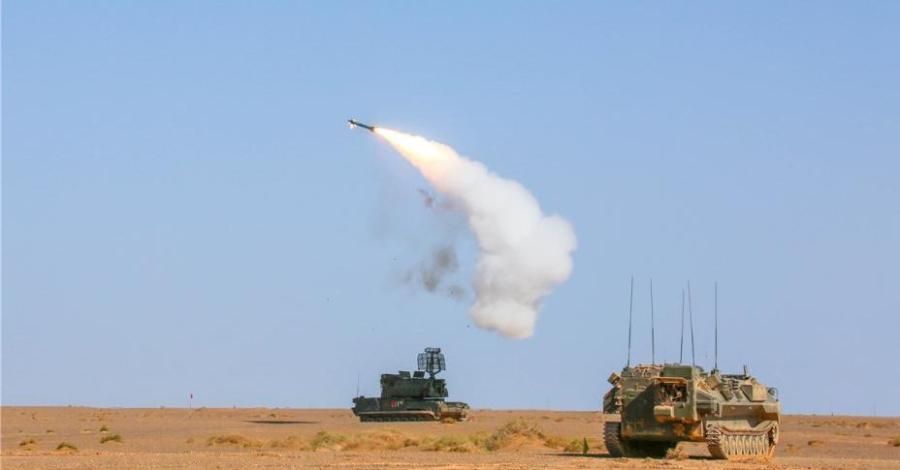 China\'s military conducted an air defense drill on Tuesday, August 28, 2018. The drill was the first public appearance of some of these anti-aircraft weapons. (Photo/81.cn)