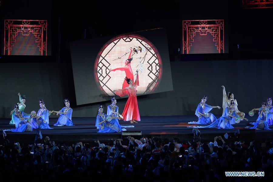<?php echo strip_tags(addslashes(Photo taken on Sept. 2, 2018 shows the Hangzhou 2022 presentation during the closing ceremony of the 18th Asian Games at the Gelora Bung Karno (GBK) Main Stadium in Jakarta, Indonesia.(Xinhua/Ding Ting))) ?>