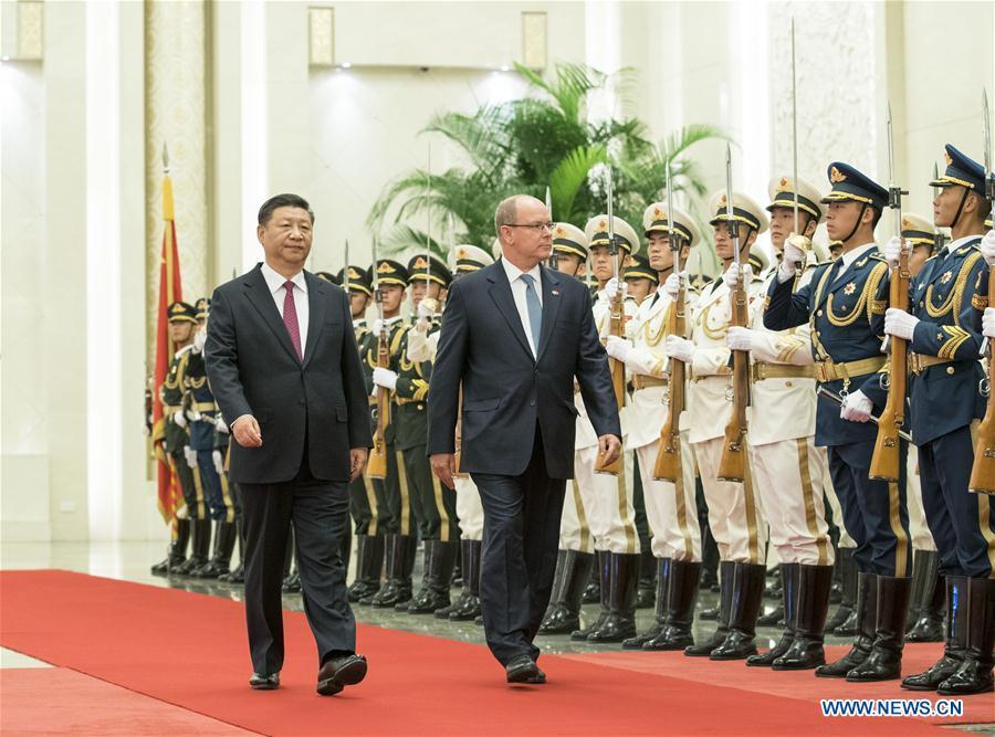 Chinese President Xi Jinping holds a welcome ceremony for Prince Albert II, head of state of the Principality of Monaco, before their talks at the Great Hall of the People in Beijing, capital of China, Sept. 7, 2018. (Xinhua/Wang Ye)