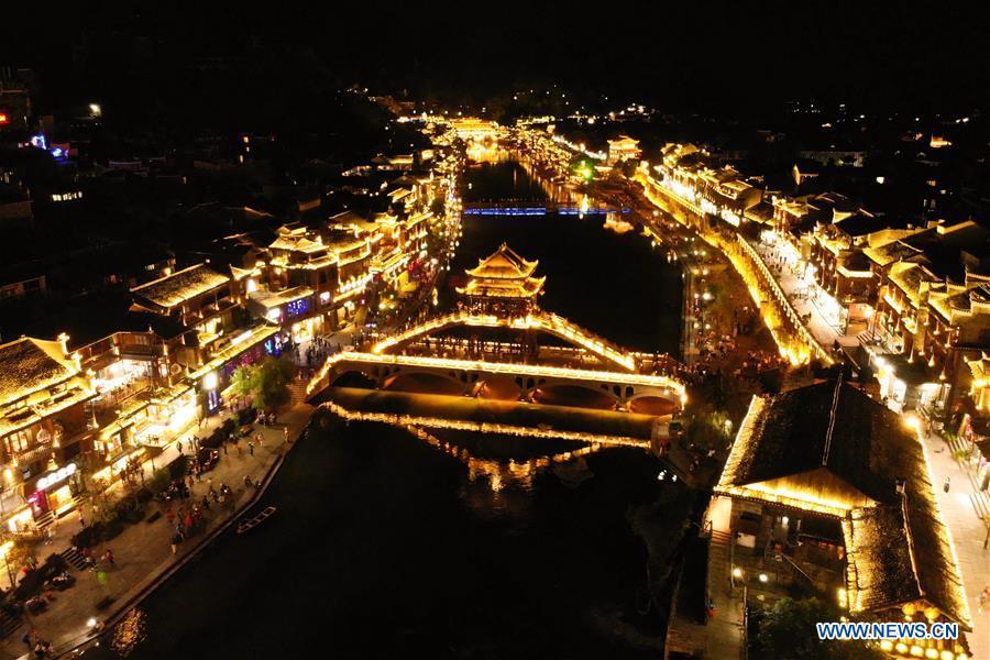 Aerial photo taken on Sept. 7, 2018 shows the night view of Fenghuang old town in Fenghuang County, central China\'s Hunan Province. Fenghuang, which means \