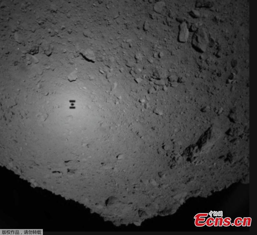 One of Japan’s most ambitious space missions just reached an important milestone. The Hayabusa2 probe has successfully deployed a pair of tiny robots destined to explore the surface of the asteroid Ryugu. These robots are just the first of many instruments Hayabusa2 will drop off on the surface, but the ultimate goal of the mission is to return samples of Ryugu to Earth. (Photo/Agencies)