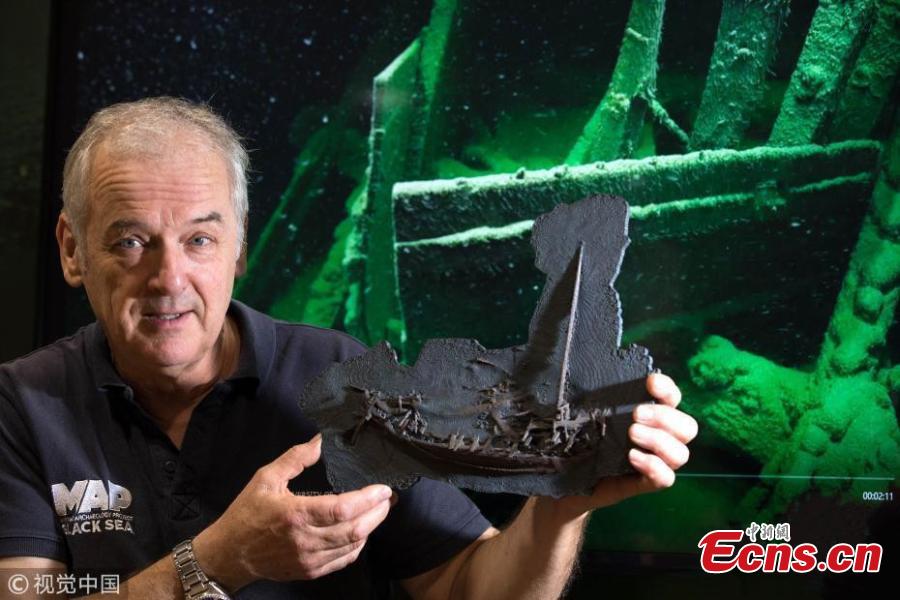 An ancient Greek trading ship dating back more than 2,400 years has been found virtually intact at the bottom of the Black Sea, the world’s oldest known shipwreck, researchers said on Tuesday, Oct. 23, 2018. The vessel is one of more than 60 shipwrecks identified by the Black Sea Maritime Archaeology Project including Roman ships and a 17th-century Cossack raiding fleet. “A ship, surviving intact, from the Classical world, lying in over two kilometers of water, is something I would never have believed possible,” said Professor Jon Adams from the University of Southampton in southern England, the project’s main investigator. (Photo/VCG)