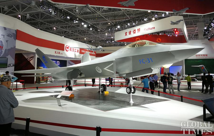 A model of an FC-31 fighter jet is displayed.  (Photo: Yang Sheng/GT)