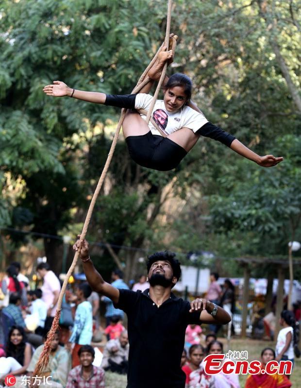 <?php echo strip_tags(addslashes(An Indian School child performs rope yoga ahead of children's day festival at a park, in Bangalore, India, 10 November 2018. Children's day, in India is celebrated every year on 14 November to increase the awareness of people towards the rights, care, and education of children. (Photo/IC))) ?>