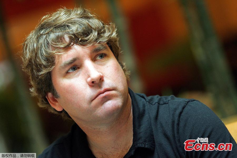 <?php echo strip_tags(addslashes(File photo: Stephen Hillenburg, creator of the popular animated series Spongebob Squarepants is interviewed by Reuters in Singapore, January 28, 2005.  (Photo/Agencies))) ?>