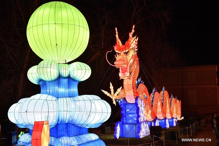 Photo taken on Nov. 30, 2018 shows giant lanterns during the Lantern Festival of Gaillac in Gaillac, France. The 2nd Lantern Festival of Gaillac will open to the public from Dec. 1, 2018 to Feb. 6, 2019, during which 42 sets of Chinese lanterns from Zigong City of southwest China\'s Sichuan Province are presented to visitors. (Xinhua/Chen Yichen)