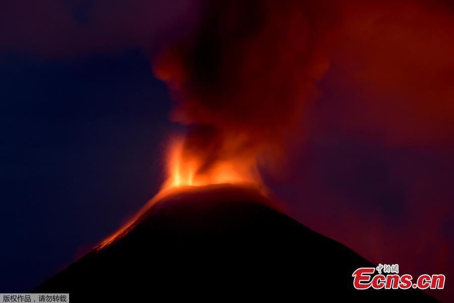 <?php echo strip_tags(addslashes(Mount Soputan spews hot ash as seen from Minahasa, Indonesia, Dec. 16, 2018. Mount Soputan, on the northern part of Sulawesi island, erupted twice Sunday morning, said the national disaster agency's spokesman, Sutopo Purwo Nugroho. It ejected columns of thick ash as high as 7,500 meters into the sky. (Photo/Agencies))) ?>