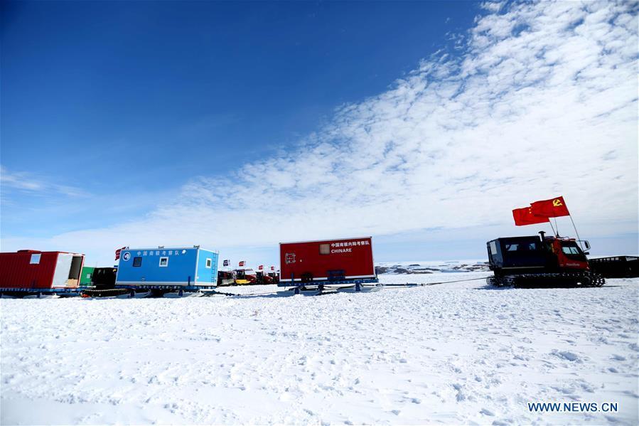 China\'s 35th Antarctic expedition sends 37 members of two inland expedition teams to the Kunlun and Taishan stations in Antarctica Dec. 18, 2018. (Xinhua/Liu Shiping)
