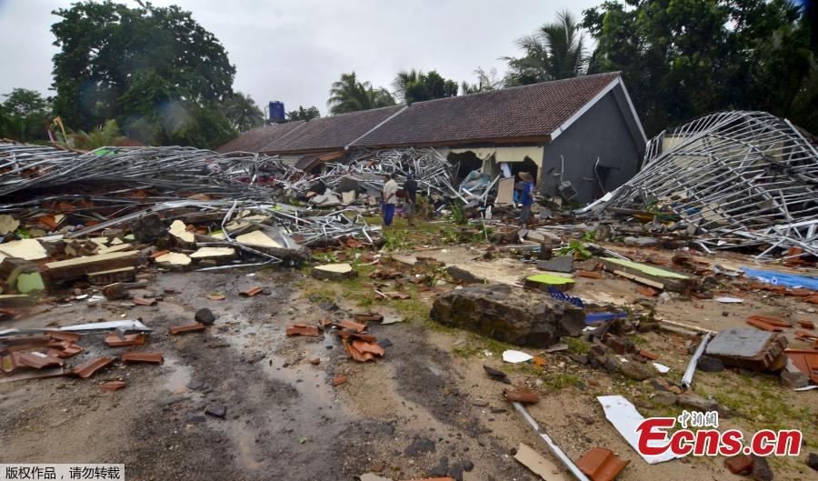 A tsunami killed at least 222 people and injured hundreds on the Indonesian islands of Java and Sumatra following an underwater landslide believed to have been caused by the erupting Anak Krakatau volcano, officials said on Sunday, Dec, 23, 2018. Hundreds of homes and other buildings were heavily damaged when the tsunami struck, almost without warning, along the rim of the Sunda Strait late on Saturday. (Photo/Agencies)