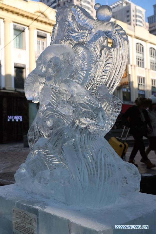 An ice sculpture is seen on the Zhongyang Street during a national college ice sculpture competition in Harbin, capital of northeast China\'s Heilongjiang Province, Jan. 2, 2019. (Xinhua/Cao Jiyang)