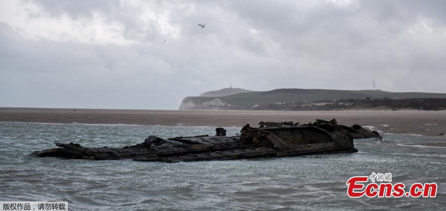 A photo shows the wreckage of a German submarine which ran aground off the coasts of the city of Wissant in July 1917 and has recently resurfaced due to sand movements on the beach of Wissant, near Calais, northern France, on Jan. 9, 2019. (Photo/Agencies)