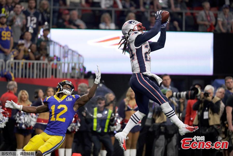 New England Patriots\' Stephon Gilmore, right, intercepts a pass intended for Los Angeles Rams\' Brandin Cooks (12) during the second half of the NFL Super Bowl 53 football game Sunday, Feb. 3, 2019, in Atlanta. The New England Patriots beat the Los Angeles Rams 13-3 on Sunday to capture a National Football League record-tying sixth Super Bowl title. (Photo/Agencies)