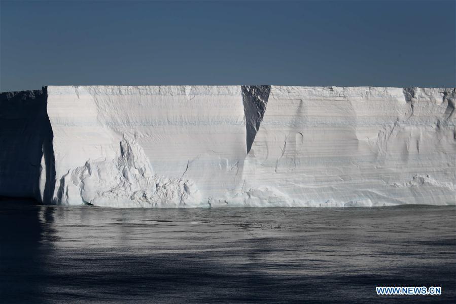 <?php echo strip_tags(addslashes(Photo taken on Feb. 14, 2019 shows an iceberg on the sea near the Zhongshan Station, a Chinese research base in Antarctica. The Zhongshan Station was set up in February 1989. Within tens of kilometers to the station, ice sheet, glacier and iceberg can all be seen. (Xinhua/Liu Shiping))) ?>
