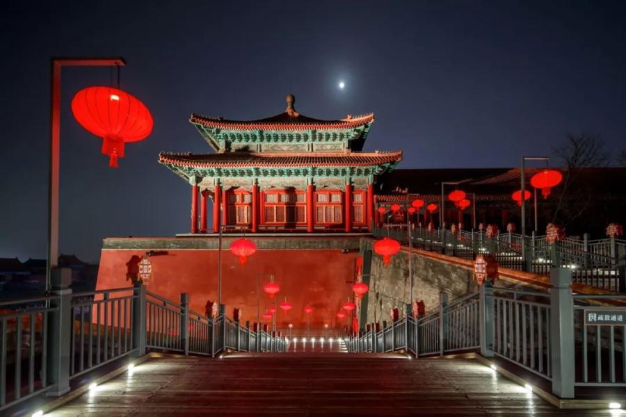 <?php echo strip_tags(addslashes(Photo taken on Feb 19, 2019 shows the night scenery in the Palace Museum, or the Forbidden City, in Beijing, capital of China. [Photo/Palace Museum]
The south and north gates of the Forbidden City and other main buildings throughout the palace were also bathed in red and a salvo of light.

The festival, which falls on Tuesday, is the 15th day of the first month in the lunar calendar. The hanging of lanterns is a traditional activity to celebrate the event.

Digital projection of A Panorama of Rivers and Mountains and Along the River during the Qingming Festival, two Northern Song Dynasty (960-1127) landscape paintings, were also visible on the roofs of some structures.)) ?>