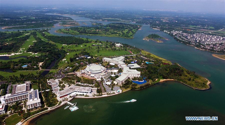 Aerial photo taken on March 20, 2019 shows the International Conference Center in Boao Town of Qionghai City, south China\'s Hainan Province. This year\'s annual conference of the Boao Forum for Asia (BFA), scheduled from March 26 to 29 in Boao, a coastal town in China\'s southern island province of Hainan, will be themed \