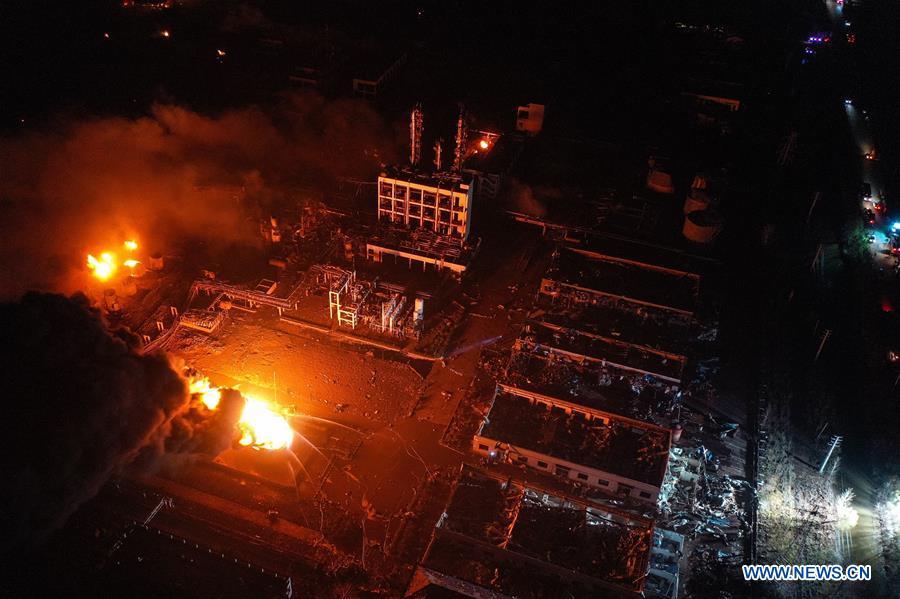 Aerial photo taken on March 21, 2019 shows the scene of an industrial park after an explosion in the city of Yancheng, east China\'s Jiangsu Province. Six people are dead and 30 others seriously injured after an explosion ripped through an industrial park in the city of Yancheng, eastern China\'s Jiangsu Province Thursday afternoon, local authorities said. Thirty-one people have been rescued as of 5 p.m., the Ministry of Emergency Management said. (Xinhua/Ji Chunpeng)