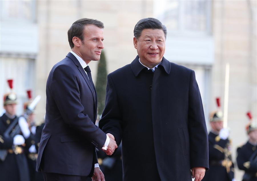 Chinese President Xi Jinping (R) holds talks with his French counterpart Emmanuel Macron at the Elysee Palace in Paris, France, March 25, 2019. (Xinhua/Ju Peng)