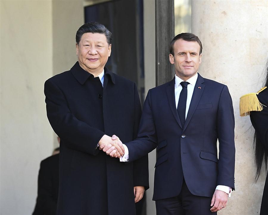 Chinese President Xi Jinping (L) holds talks with his French counterpart Emmanuel Macron at the Elysee Palace in Paris, France, March 25, 2019. (Xinhua/Xie Huanchi)