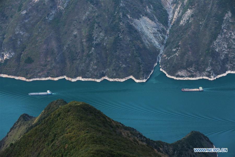 <?php echo strip_tags(addslashes(Ships sail in the Wuxia Gorge, one of the Three Gorges on the Yangtze River, in Wushan County, southwest China's Chongqing Municipality, March 26, 2019. (Xinhua/Wang Quanchao))) ?>