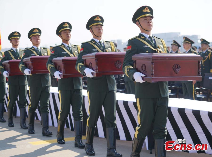 A ceremony at Incheon International Airport in South Korea to hand over remains of 10 volunteer soldiers killed in the 1950-1953 Korean War, April 3, 2019. From 2014 to 2018, the remains of 589 soldiers were returned to China from South Korea. (Photo/IC)