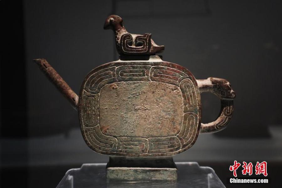 <?php echo strip_tags(addslashes(Displays at the relics museum of the Rui state in Liangdai Village in Hancheng City, Shaanxi Province, April 3, 2019. The museum is built upon the tomb complex of the Rui state during ancient China's Zhou Dynasty (1046 BC - 256 BC). Inscriptions on bronze vessels from the tombs indicated the occupants were the monarchs of the Rui state and their spouses. (Photo: China News Service/Zhao Hao))) ?>