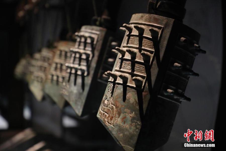 <?php echo strip_tags(addslashes(Displays at the relics museum of the Rui state in Liangdai Village in Hancheng City, Shaanxi Province, April 3, 2019. The museum is built upon the tomb complex of the Rui state during ancient China's Zhou Dynasty (1046 BC - 256 BC). Inscriptions on bronze vessels from the tombs indicated the occupants were the monarchs of the Rui state and their spouses. (Photo: China News Service/Zhao Hao))) ?>