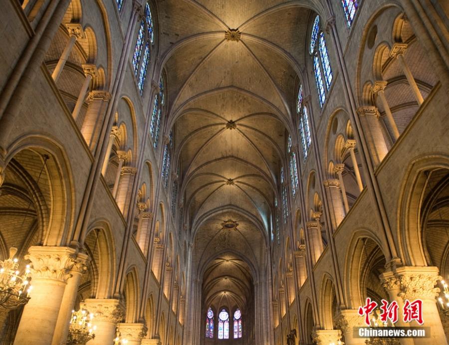 File photo shows the roof of Notre-Dame inside the cathedral.  A blaze broke out on Monday afternoon at the Notre Dame Cathedral in central Paris. (Photo/Agencies)