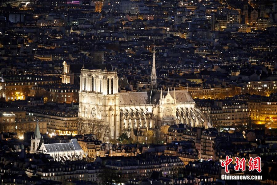 File photo shows the night view of the Notre-Dame Cathedral in Paris. (Photo/Agencies)